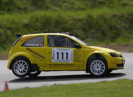 Peter Lindgaard og Opel Corsa'en viste sig som den hurtigste kombination i den 3 heatrunde.